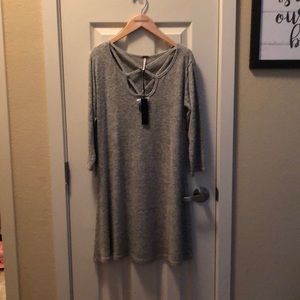 Women’s gray tunic dress